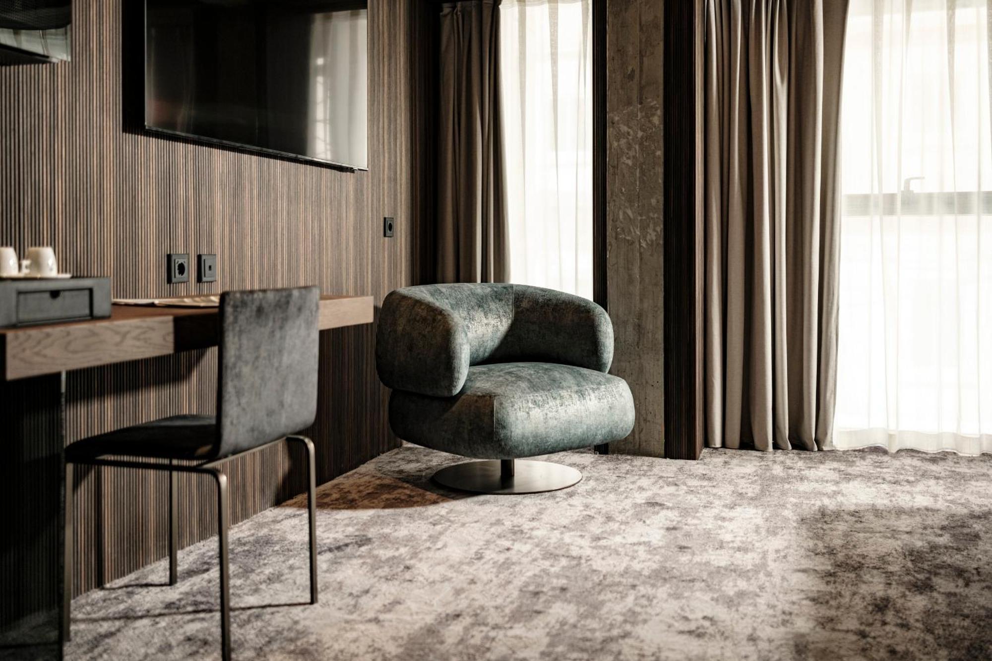 Fitch Hotell 4*